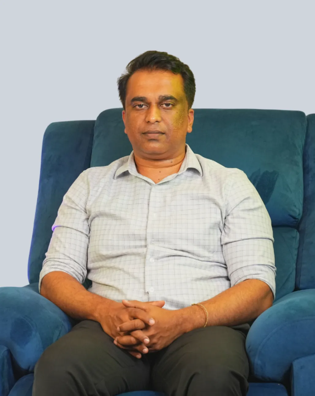 Dr. Shreyamsa M